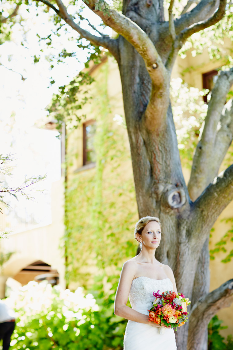 Bride poses at private estate in Palo Alto, California